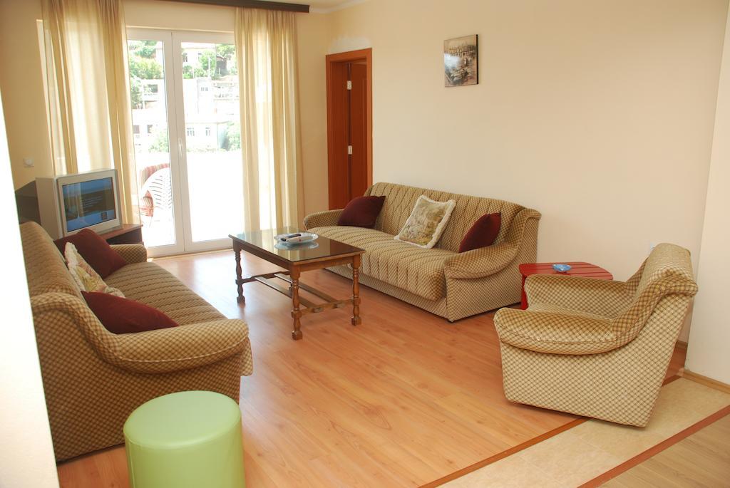 Apartments Ismy Ulcinj Zewnętrze zdjęcie