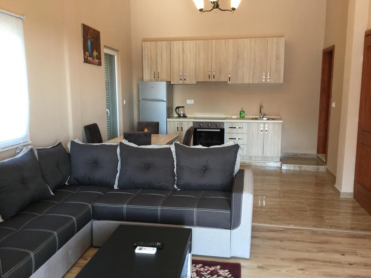 Apartments Ismy Ulcinj Zewnętrze zdjęcie