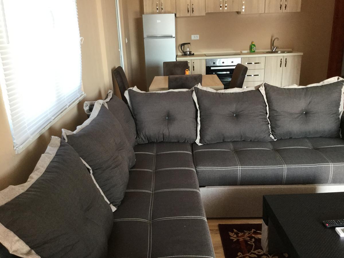 Apartments Ismy Ulcinj Zewnętrze zdjęcie